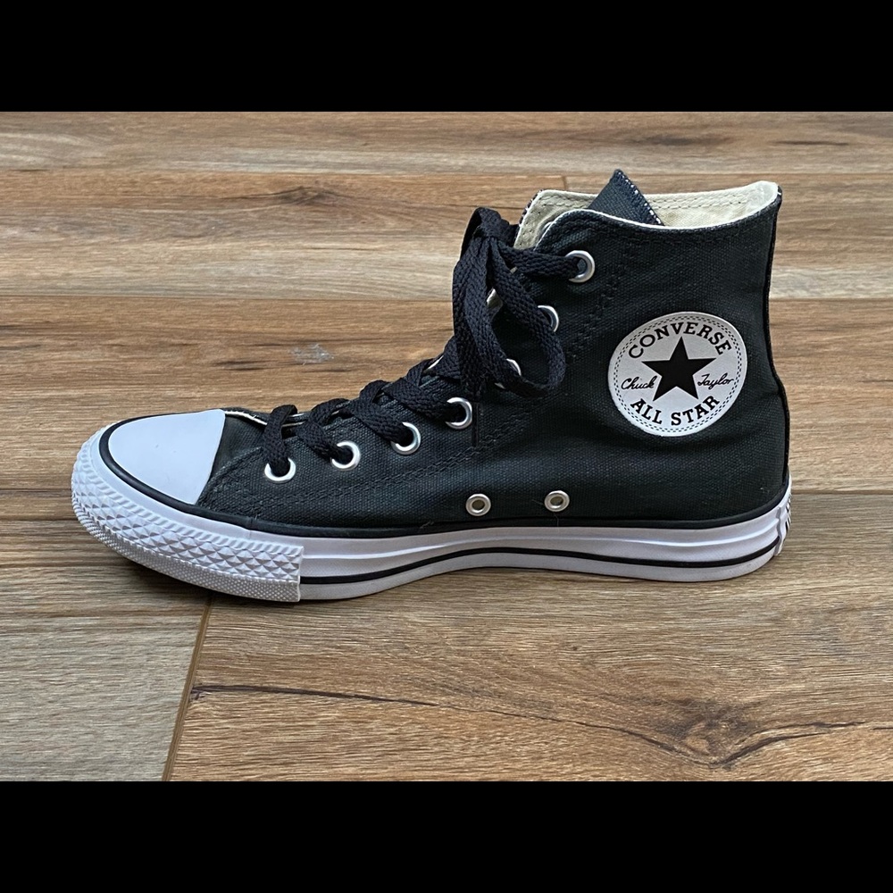 High Top Black Converse